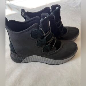 Sorel Womens Black High-Top Boots